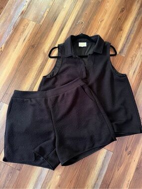 SSYS Black Textured Women’s Shorts - Classic Summer Staple